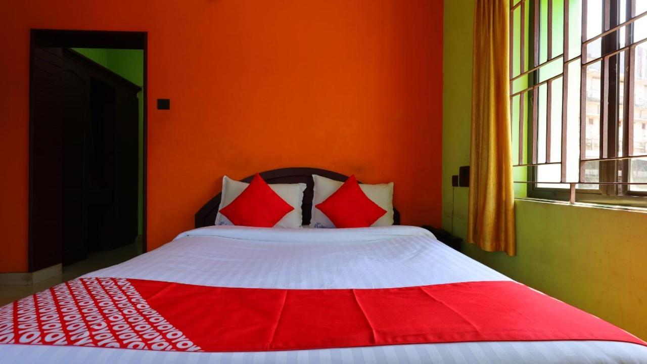Hotel Kukuresidency à Wadakkanchery Extérieur photo